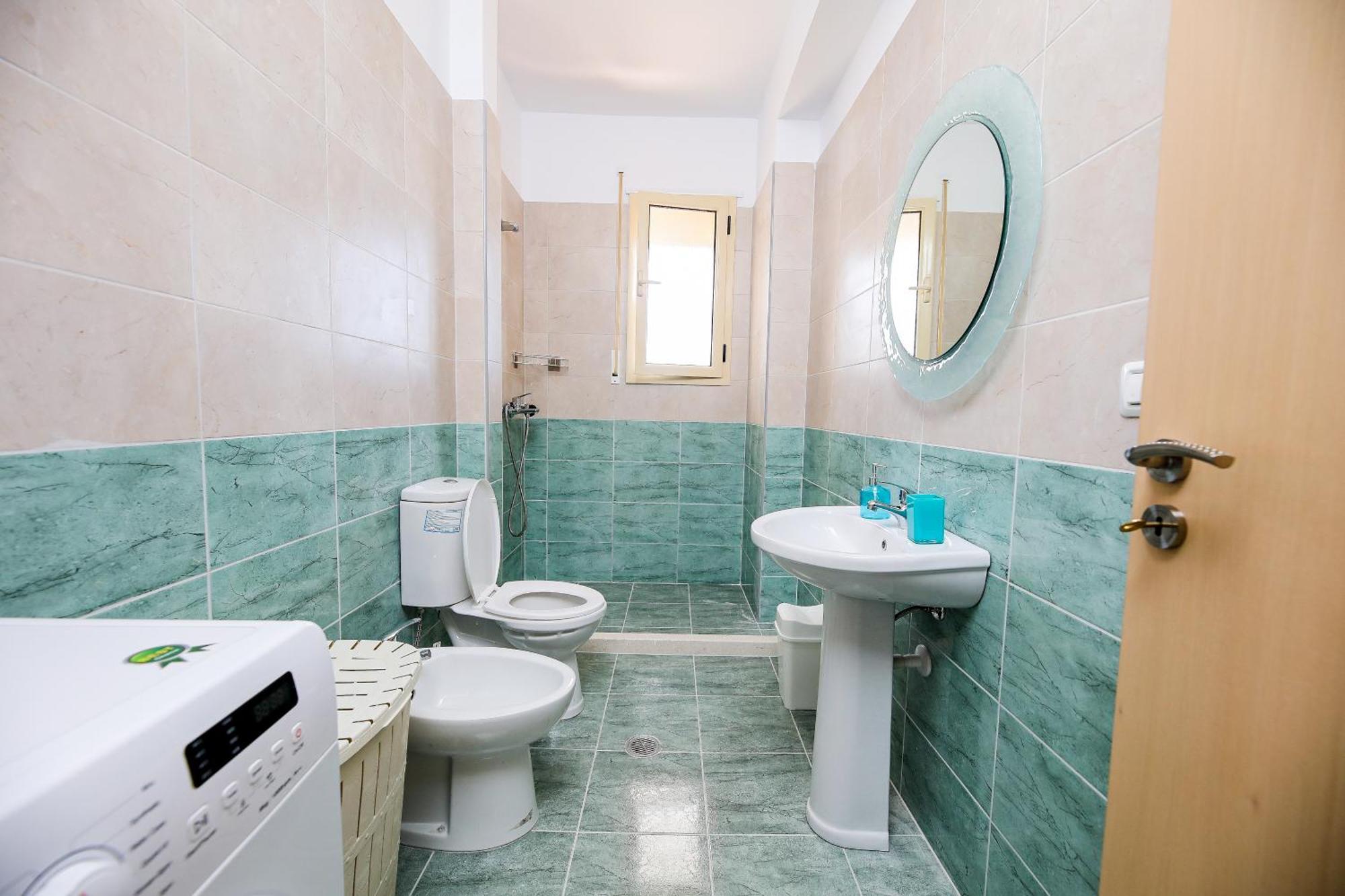Sea Gem Apartment Влёра Экстерьер фото